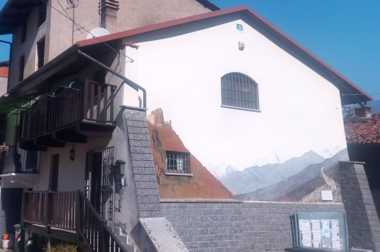 Villa Casa Del Rustico, Indipendente Vista Sacra Con Dipinto Caprie Exterior foto